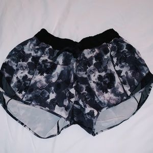 Lululemon Hotty Hot Shorts